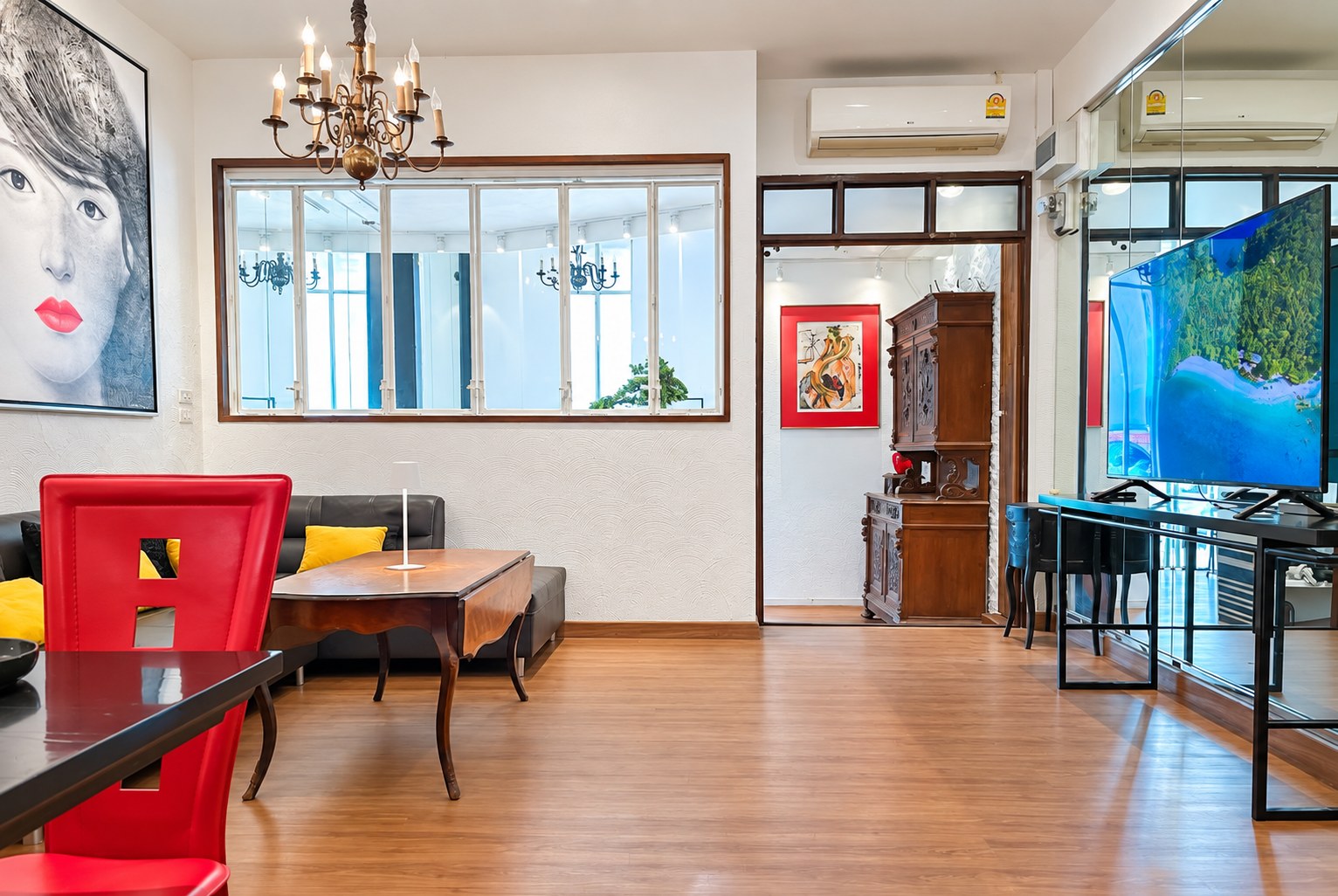 Three-Storey Furnished Townhome