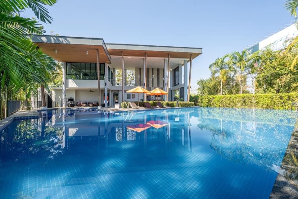 HR 037 · HR 037  A fully furnished 2-storey Modern Contemporary home · สันกำแพง เชียงใหม่ · ภาพที่ 2