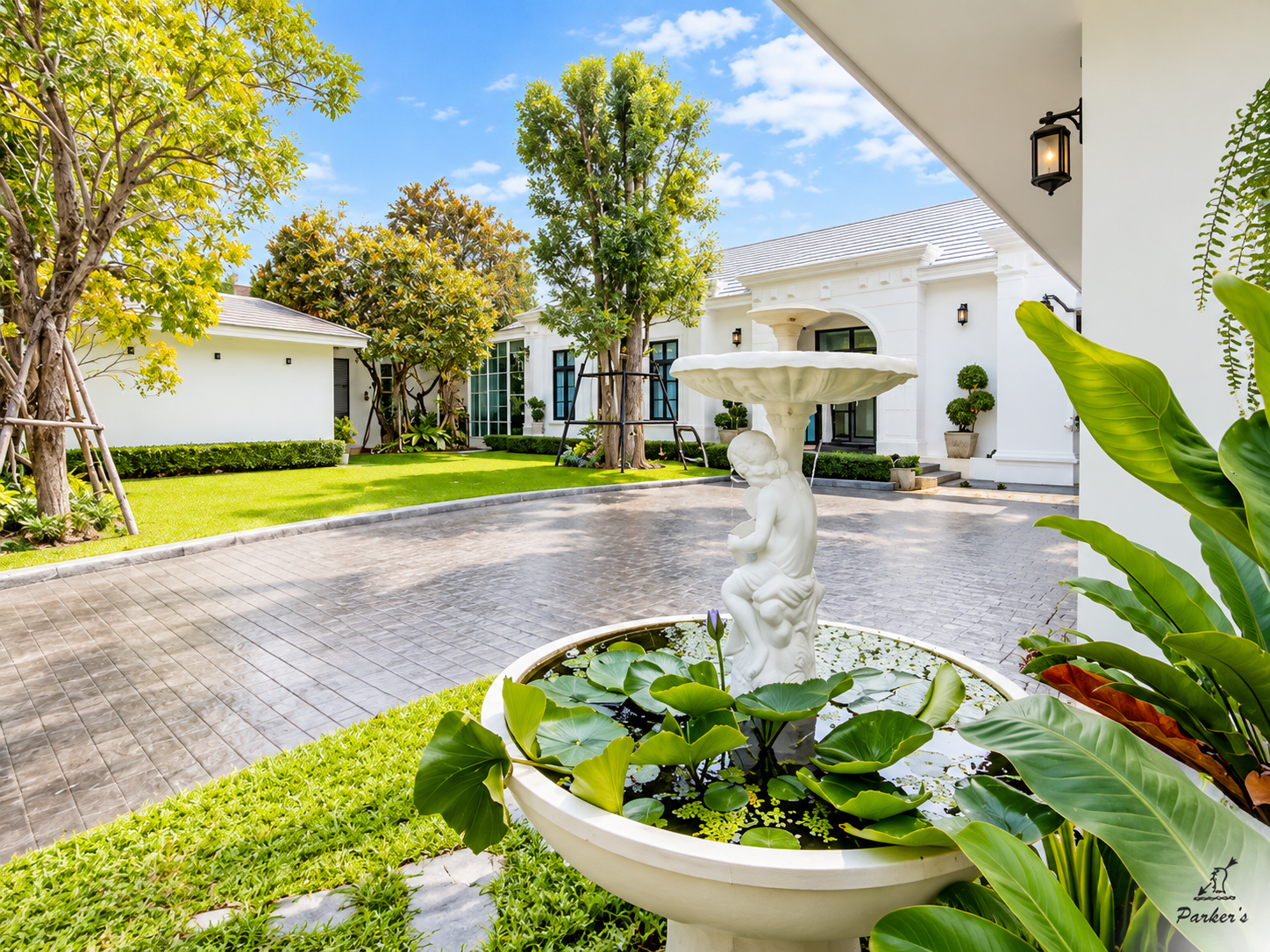 HSR 015 · บ้านพูลวิลล่าหรูสไตล์ Neoclassic ใกล้กาดฝรั่ง หางดง เชียงใหม่ · just 500 m from Kad Farang หางดง เชียงใหม่ · ภาพที่ 4