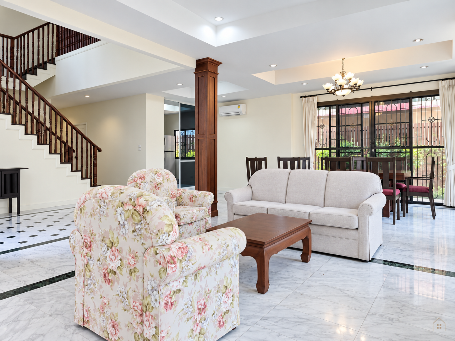HR 015 · บ้านหลังใหญ่ ให้เช่า ตรงข้าม เมอริตัน · ตำบล หนองควาย อำเภอ หางดง เชียงใหม่ · ภาพที่ 4